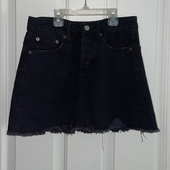American Eagle Outfitters Dresses & Skirts - Black American eagle jean skirt